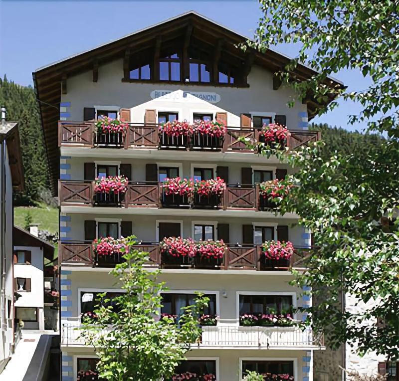 Hotel Compagnoni Santa Caterina Valfurva Eksteriør billede