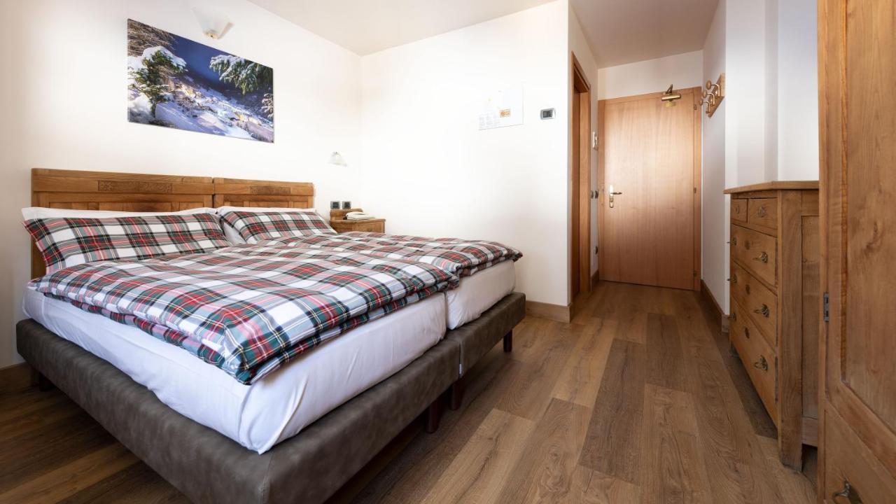 Hotel Compagnoni Santa Caterina Valfurva Eksteriør billede
