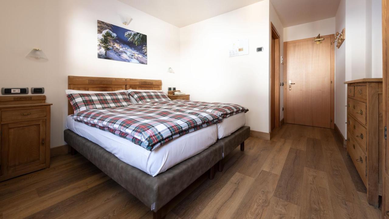 Hotel Compagnoni Santa Caterina Valfurva Eksteriør billede