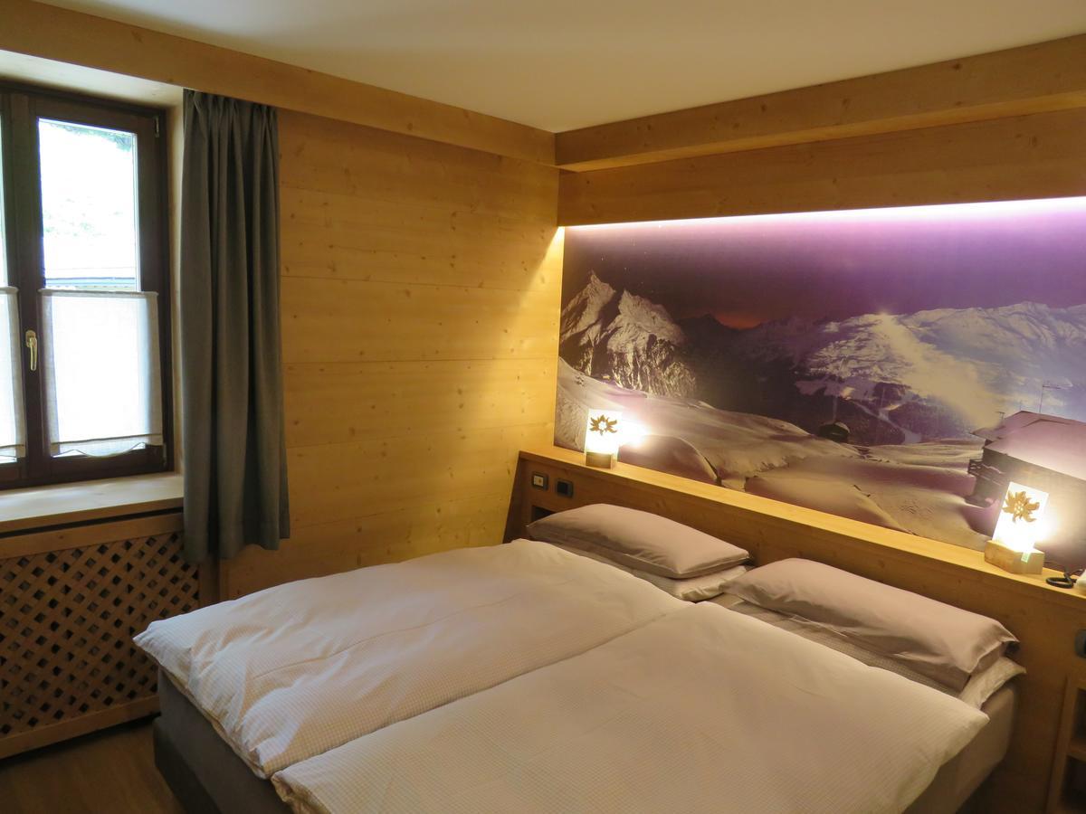 Hotel Compagnoni Santa Caterina Valfurva Eksteriør billede